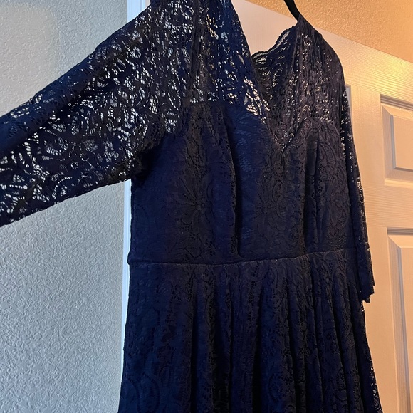 Torrid NWT Lace MIDI special occasion dress - Picture 3 of 5